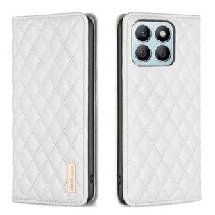 For Honor X8b Diamond Lattice Magnetic Leather Flip Phone Case(White)