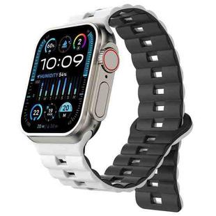 For Apple Watch Ultra 2 49mm Reverse Buckle Two Color Magnetic Silicone Watch Band(White+Black)