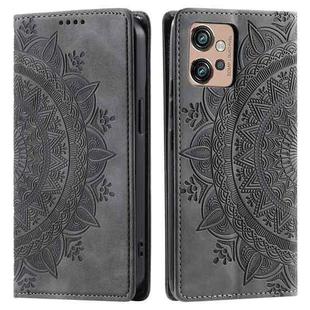 For Motorola Moto G32 Totem Embossed Magnetic Leather Phone Case(Grey)