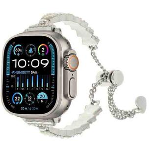 For Apple Watch Ultra 49mm Shell Beads Chain Bracelet Metal Watch Band(Beige White Silver)