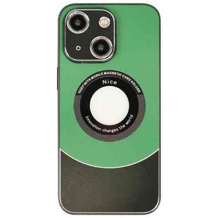For iPhone 15 Contrast Color Logo Display Magnetic Phone Case(Green Black)