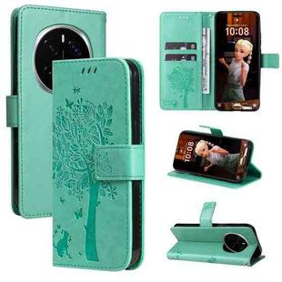 For Honor Magic7 Pro Tree & Cat Embossed Pattern Flip Leather Phone Case(Green)