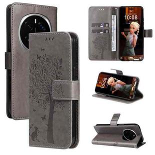 For Honor Magic7 Pro Tree & Cat Embossed Pattern Flip Leather Phone Case(Grey)