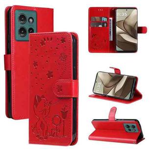 For OPPO A60 5G Global / A40 4G Global Cat and Bee Embossed Flip Leather Phone Case(Red)