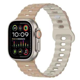 For Apple Watch Ultra 2 49mm Reverse Buckle Breathable Silicone Watch Band(Milk Tea Rock White)