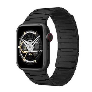 For Apple Watch SE 2023 44mm Magnetic Silicone Watch Band(Black)