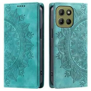 For Motorola Moto G15 Totem Embossed Magnetic Leather Phone Case(Green)