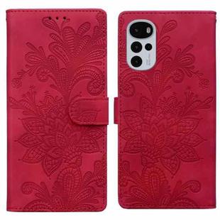 For Motorola Moto G22 Lace Floral Embossed Magnetic Buckle PU Phone Case With Wrist Strap(Red)