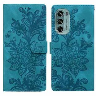 For Motorola Moto G62 5G Lace Floral Embossed Magnetic Buckle PU Phone Case With Wrist Strap(Green)