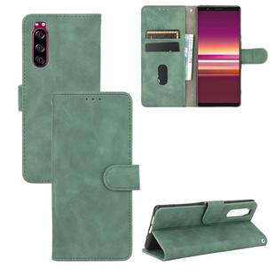 For Sony Xperia 5 Solid Color Skin Feel Magnetic Buckle Horizontal Flip Calf Texture PU Leather Case with Holder & Card Slots & Wallet(Green)
