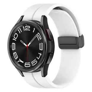 For Samsung Galaxy Watch6 / Watch6 Classic xDfind Fold Magnetic Black Buckle Silicone Watch Band(White)