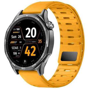 22mm Universal Shark Magnetic Breathable Silicone Watch Band(Yellow)
