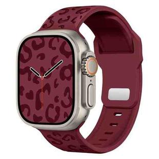 For Apple Watch 46mm / 49mm / 45mm / 44mm Buckle Concave Leopard Silicone Watch Band(Wine Red)