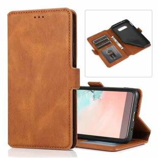 For Samsung Galaxy S10e Retro Magnetic Closing Clasp Horizontal Flip Leather Case with Holder & Card Slots & Photo Frame & Wallet(Brown)