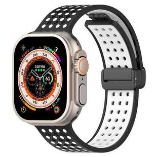 For Apple Watch 46mm / 49mm / 45mm / 44mm Magnetic Buckle Breathable Silicone Watch Band(Black White)