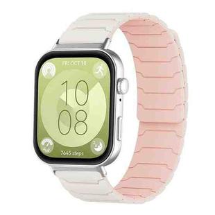 For Huawei Watch Fit4 / Fit4 Pro / Fit3 xDfind Magnetic Silicone Watch Band(Starlight Pink Sand)