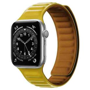 Silicone Magnetic Strap Watch Band For Apple Watch Ultra 49mm / Series 8&7 45mm / SE 2&6&SE&5&4 44mm / 3&2&1 42mm(Yellow)