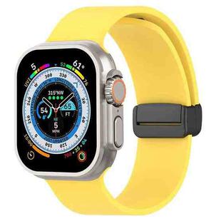 Magnetic Black Buckle Smooth Silicone Watch Band For Apple Watch Ultra 49mm(Yellow)