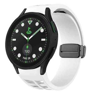 For Sansung Galaxy Watch 5 Pro Golf Edition Richard Magnetic Folding Black Buckle Silicone Watch Band(White)