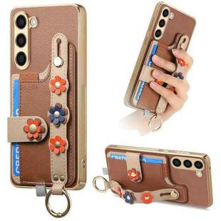 For Samsung Galaxy S23+ 5G Stereoscopic Flowers Wristband Card Bag Phone Case(Brown)
