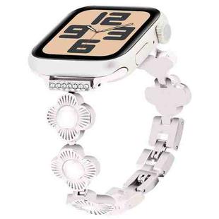 For Apple Watch SE 2023 44mm Four Leaf Clover Quick-Release Metal Chain Watch Band(Starlight)