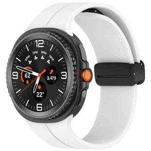 For Samsung Galaxy Watch 8 40mm / 44mm Folding Magnetic Buckle Silicone Watch Band(White)