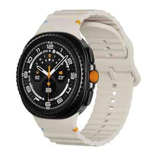 For Samsung Galaxy Watch 8 40mm / 44mm Wavy Grain Stitched Color Buckle Silicone Watch Band(Beige)