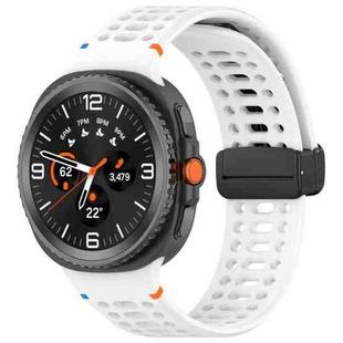 For Samsung Galaxy Watch8 40 / 44mm Magnetic Black Buckle Breathable Stitched Silicone Watch Band(White)