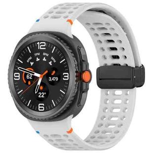 For Samsung Galaxy Watch8 40 / 44mm Magnetic Black Buckle Breathable Stitched Silicone Watch Band(Light Gray)