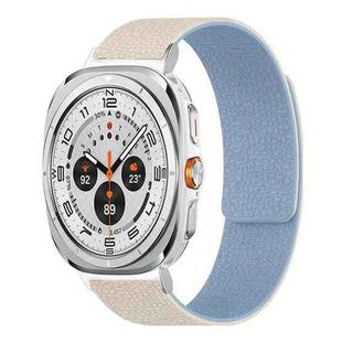 For Samsung Galaxy Watch Ultra 47mm / Ultra 2025 Lychee Texture Soft Magnetic Silicone Watch Band(White Blue)