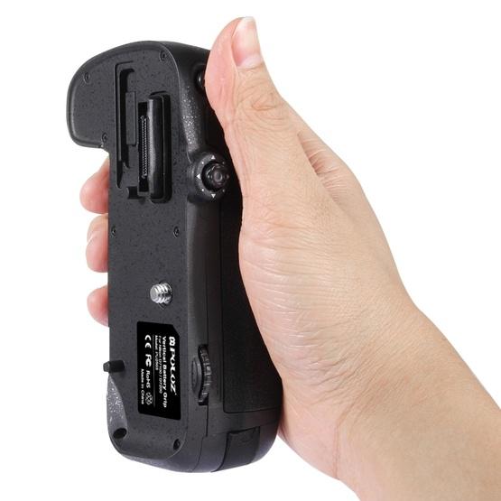 PULUZ Vertical Camera Battery Grip for Nikon D7100 / D7200 Digital SLR Camera - 10